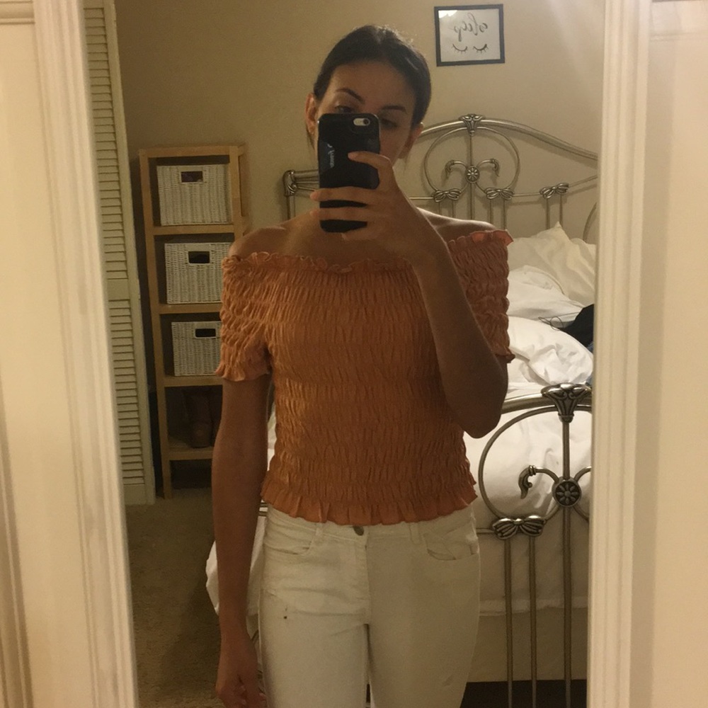 Dance&Marvel Peachy/Salmon-Colored Top